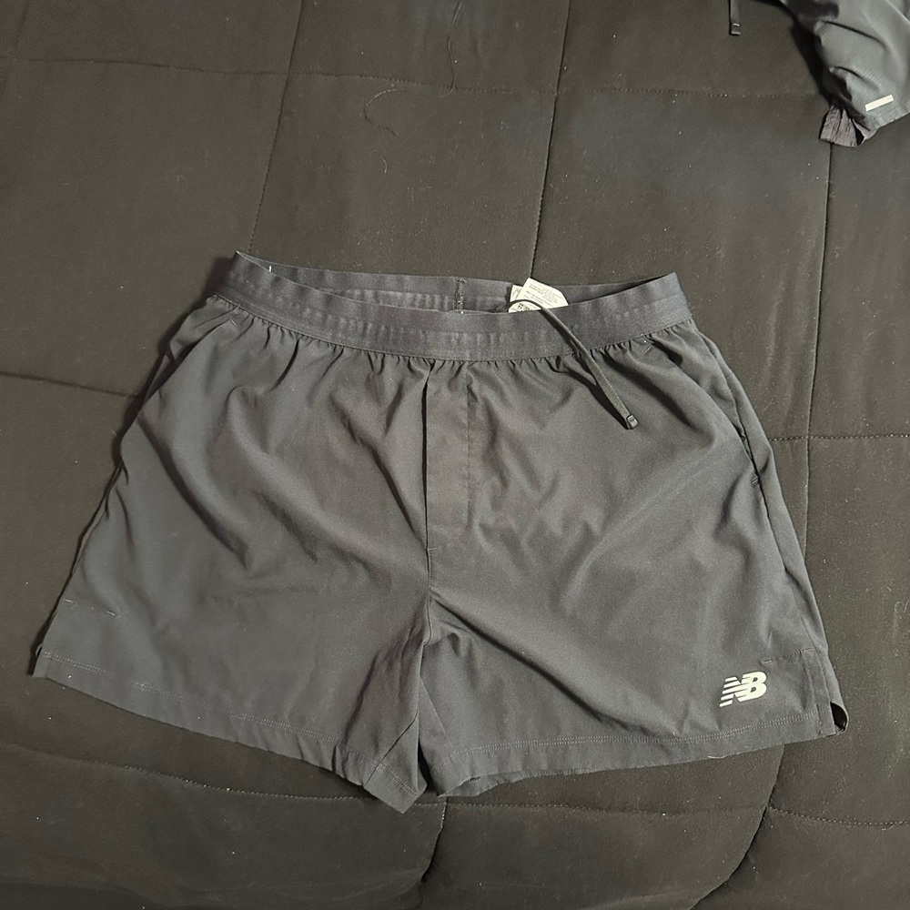 New Balance Men's Dark Gray Athletic Shorts
